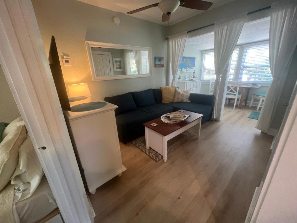 Pag Beachhouse Rentals St. Pete Beach Extérieur photo